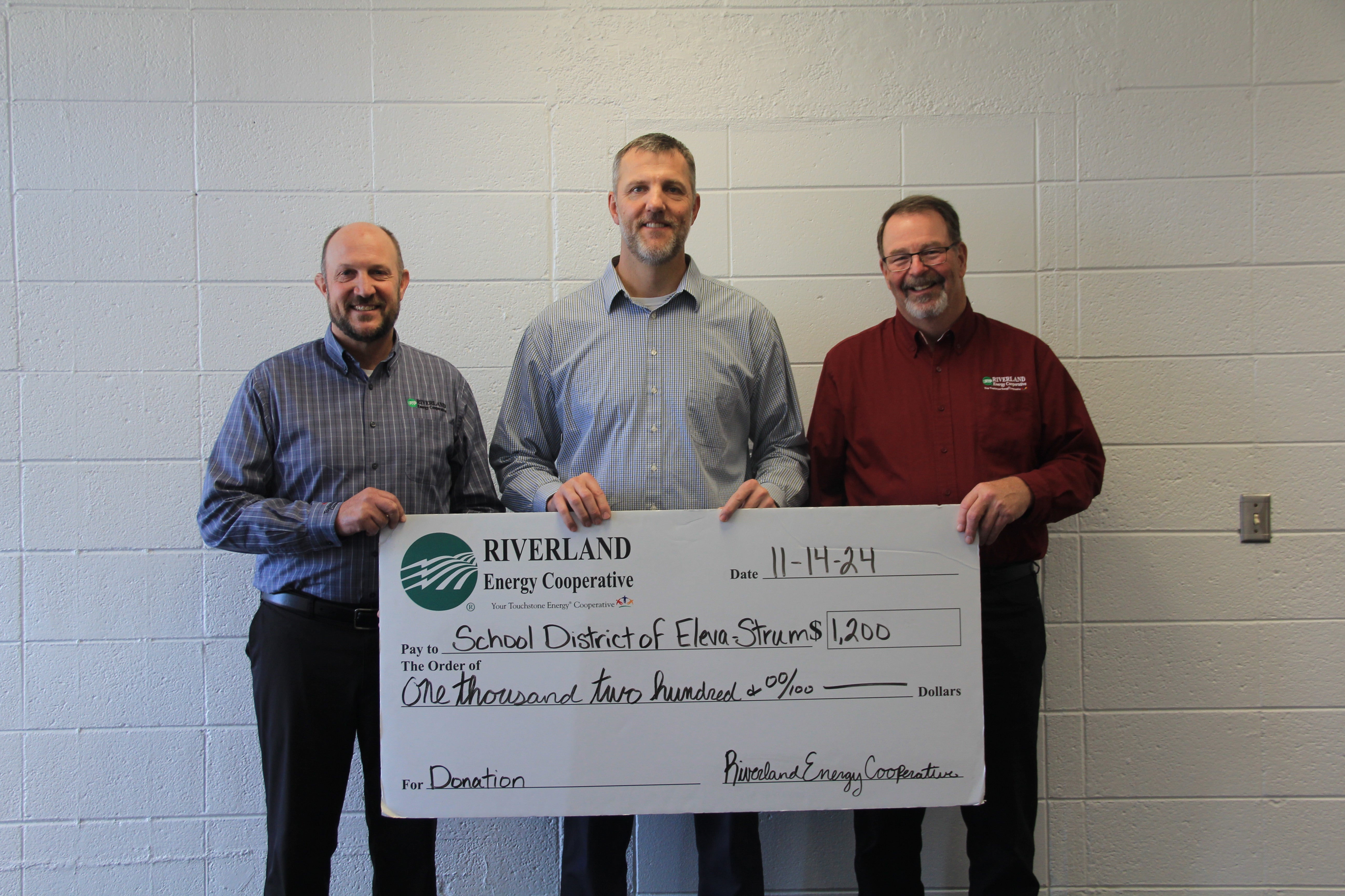 Eleva Strum Solar - Contributions Program